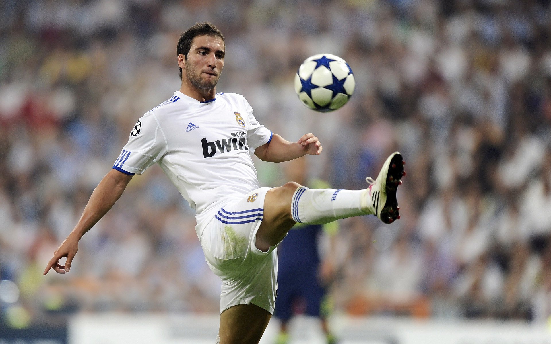 直播带货新玩法，篮球明星带货助推体育产业发展，nba直播带货